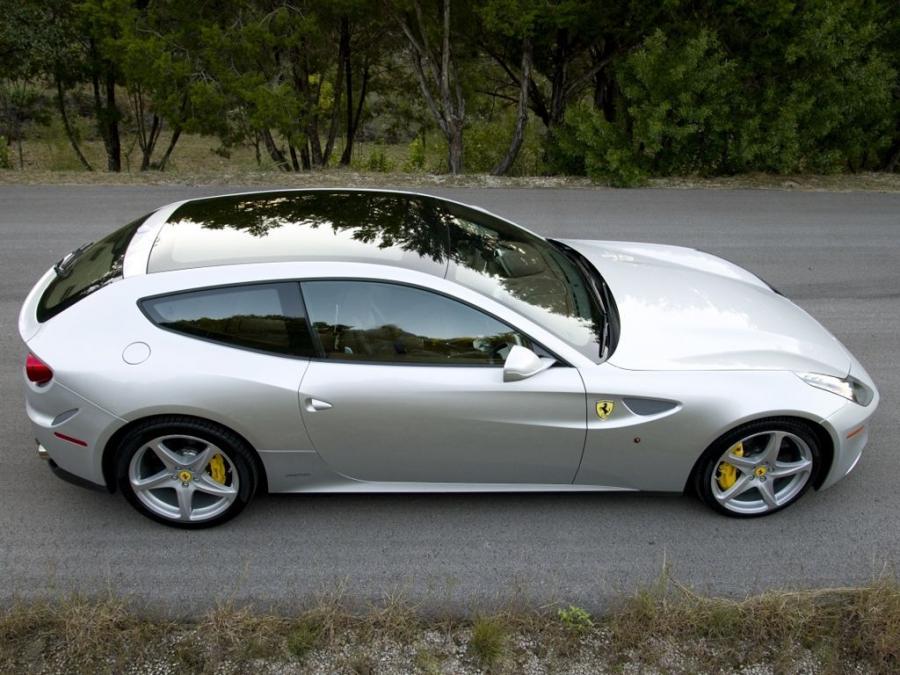  Ferrari FF Panoramic 2012 года  (US) (фото 8 из 9)